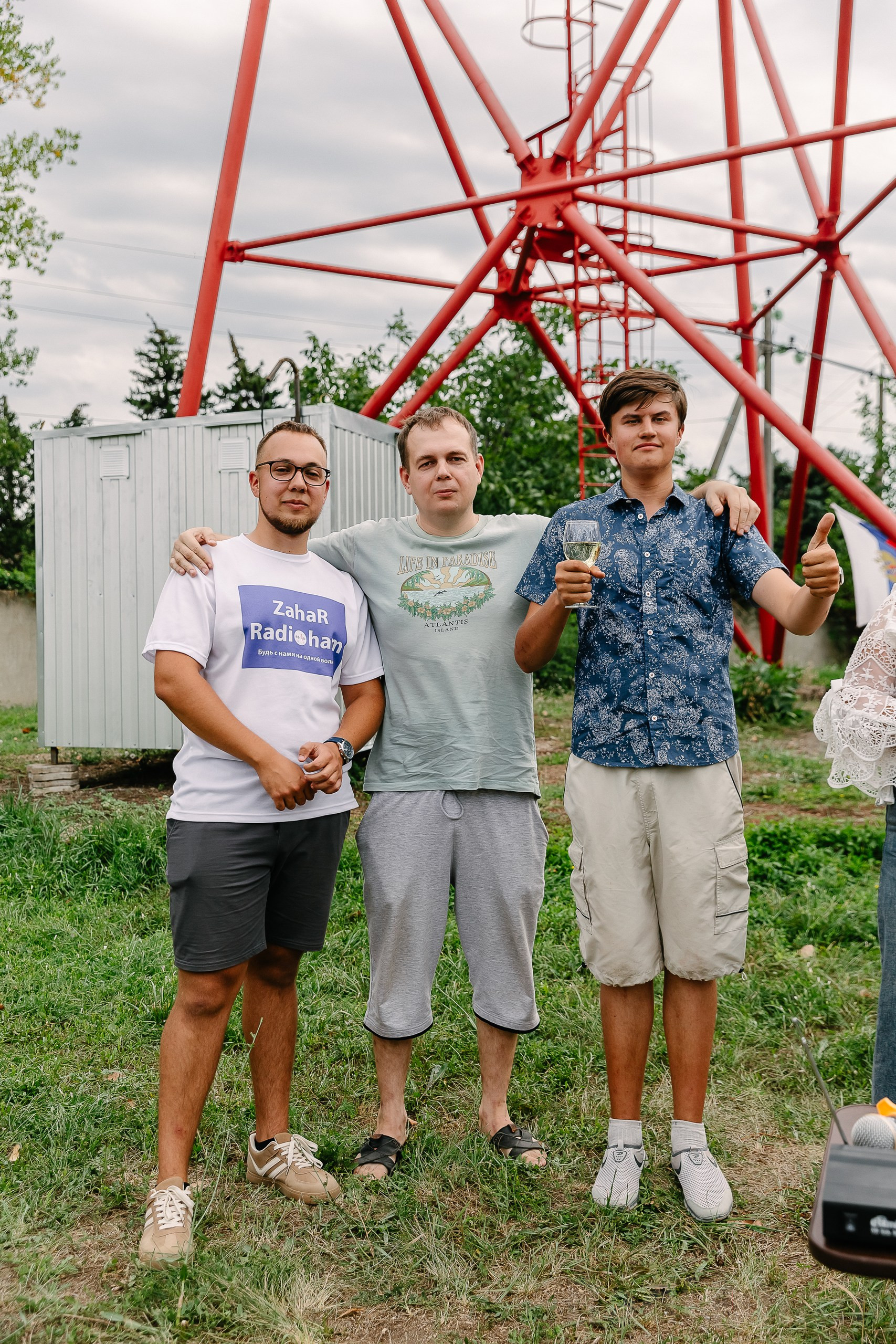 Друзья и команда Radioham